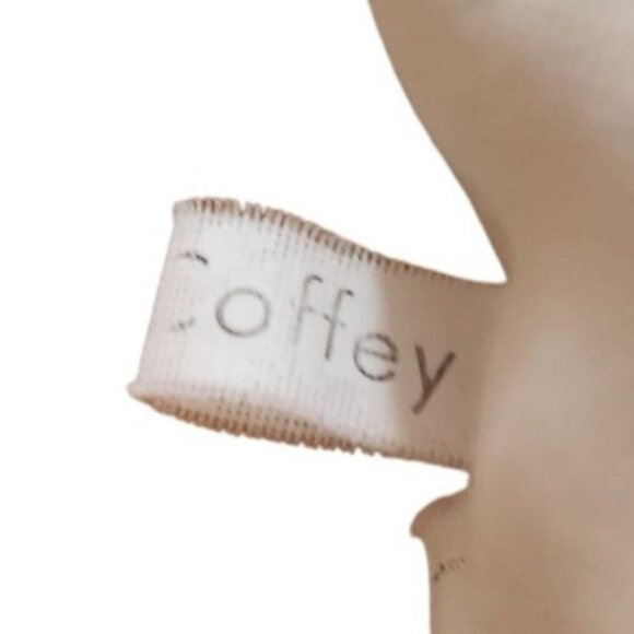 Throw Pillows Set Of 2 Birds tree leaves Tim Coffey cottagecore nature cardinal - Picture 4 of 7